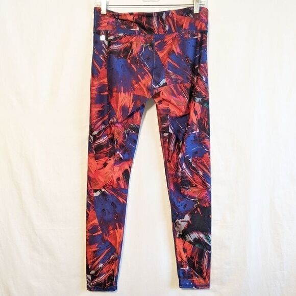Fabletics Red Leggings in Fun Pattern! Size Small‎ - Picture 4 of 6